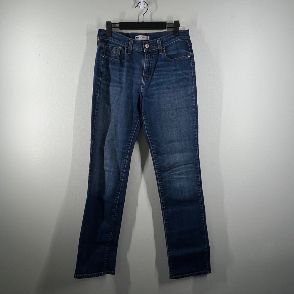 Levis Womens Size 6 Long Blue Denim Straight Leg Jeans Button Down Back Pockets